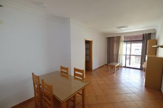 Miete Etagenwohnung in Nueva Alcalá. Piso en nueva alcala