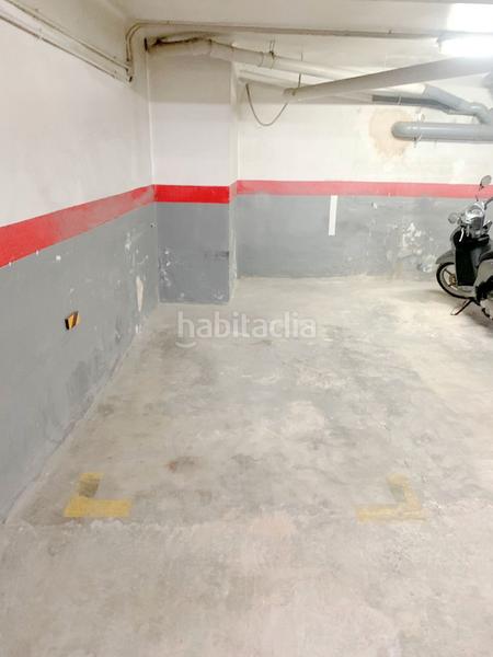 Foto 1dd6c51c-ef7a-4f0f-be7c-5bd790455990. Car parking in Sant Antoni Barcelona