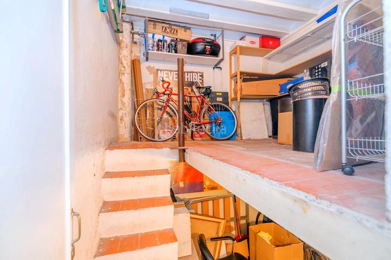 Foto 2dfdd2b9-464d-4772-bf14-13e29f4a42c2. Piso vivienda con encanto con ascensor en Raval Barcelona