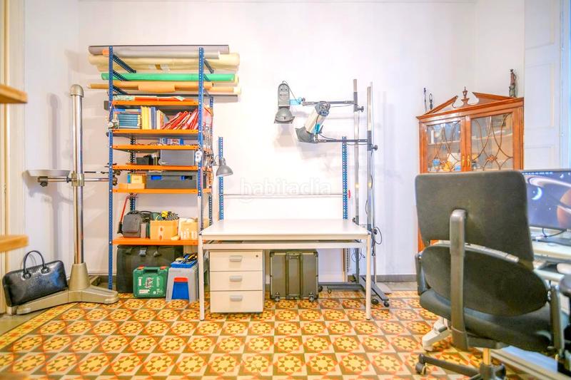 Foto 5d1089ce-31d1-4058-a492-515a6ea82233. Piso vivienda con encanto con ascensor en Raval Barcelona