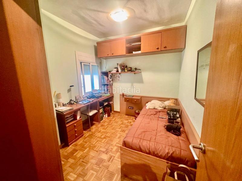 Foto 148aa165-3958-4491-bfe9-0113fd570500. Ático  con amplio balcón, exterior, ascensor, plaza de pk y trastero opcionales al pvp en Barcelona