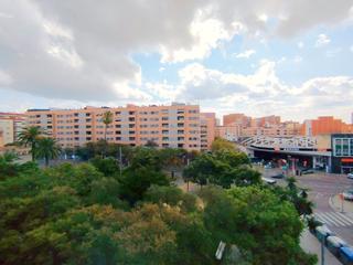 Etagenwohnung  Carrer santa eulàlia. Alta con ascensor, amplia terraza con vistas despejadas, mucha l