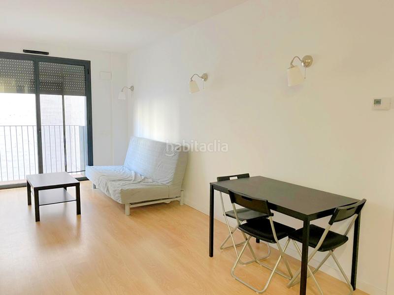 Foto 682e7b2c-7b6f-43e0-8b92-2fc549670746. Etagenwohnung mit heizung in Navas Barcelona