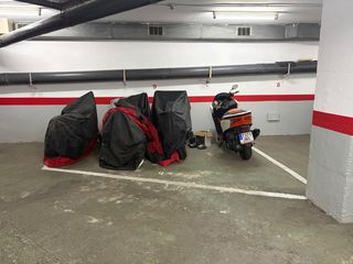 Aparcament cotxe a Carrer de villarroel 36. Plaza de parking para coche grande en sant antoni - villaroel/ s