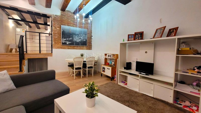 Foto 8e57f7b5-c06d-46b5-bf23-a52bc9360188. Local comercial a Raval Barcelona