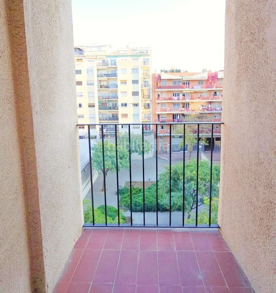 Foto 6d392131-3d07-454c-aa3d-7e63161d0e7c. Pis a El Clot Barcelona