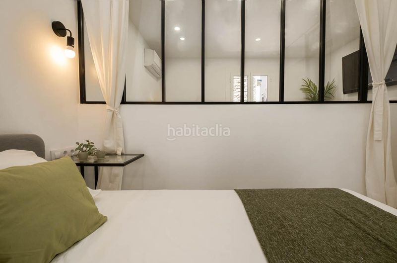 Foto 2af26ae2-ebbc-4fed-b20c-8429c6ddbeea. Pis a Raval Barcelona