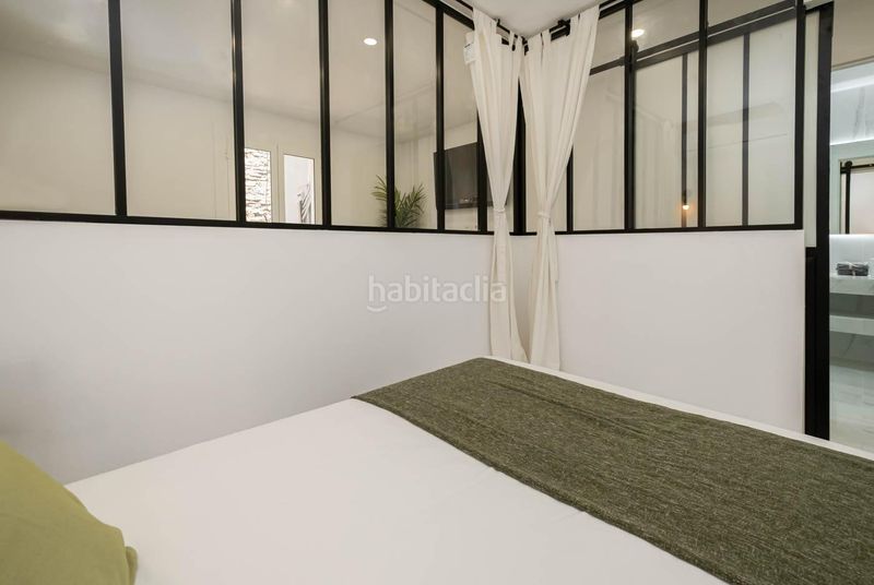 Foto 457b9a31-c479-46a0-8aaa-efe8e4d361b7. Pis a Raval Barcelona