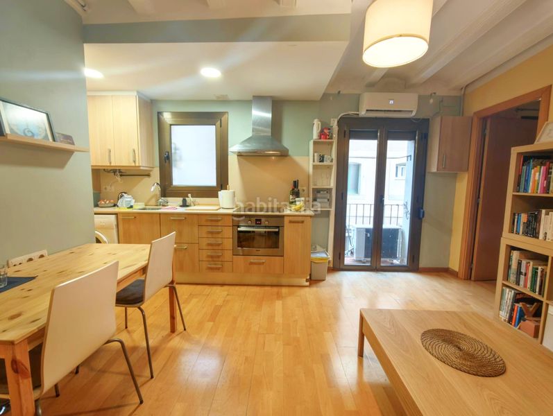 Foto 2549d73b-c669-4149-b37a-b372a0c1c556. Pis a Barceloneta Barcelona