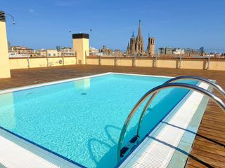 Pis  Avinguda del portal de l'àngel. Exclusiva vivienda en portal de l'àngel con piscina, gimnasio y