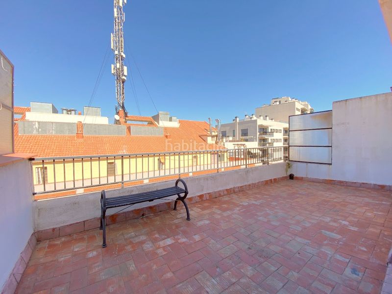 Foto 092421de-1f85-4464-ba9a-662e3889f810. Àtic a La Bordeta Barcelona