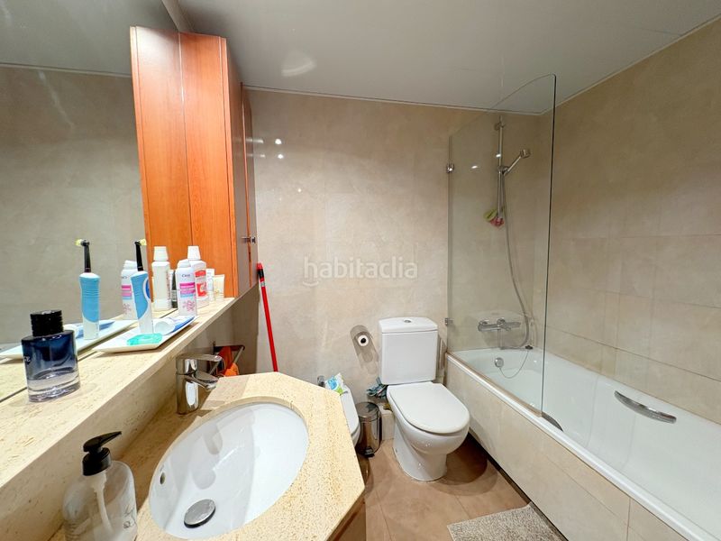 Foto 3df71766-a899-439e-850e-ad46518e4b21. Pis a Barri de les Corts Barcelona