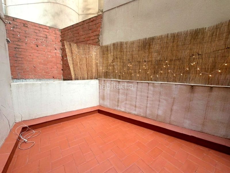 Foto d9dcbb2b-3519-4717-b112-5aafcede4fb3. Pis a Sant Antoni Barcelona