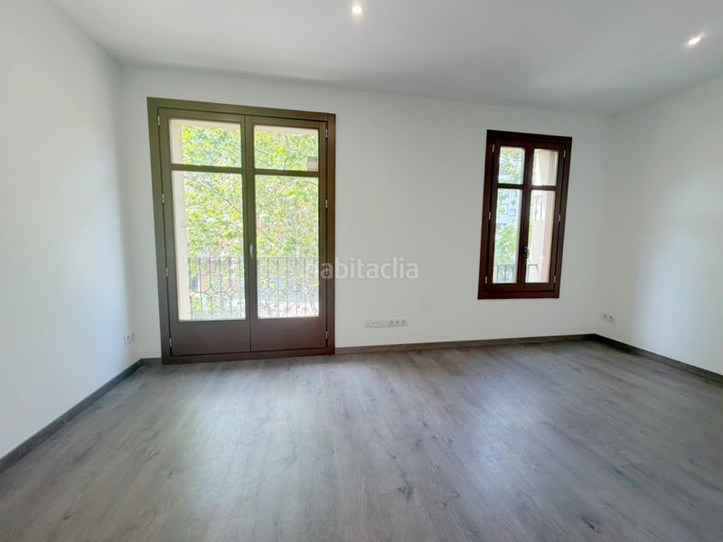 Foto 334d9e54-d3fc-4d1a-8821-57bc635cb6cb. Pis a Sant Antoni Barcelona