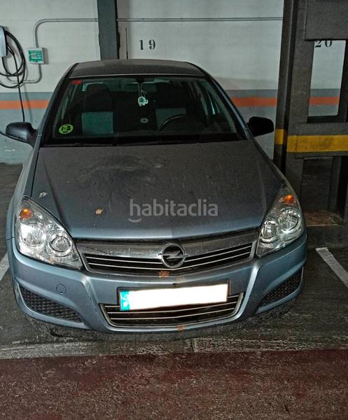 Foto 2b40efb1-d7da-4ebc-9845-5dcbf53d1b18. Parking voiture dans Centre Històric Lleida