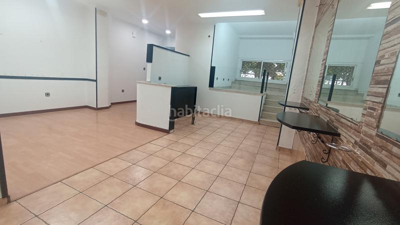 Foto f73ea8d6-a7b9-4b54-a753-dea226f45830. Lloguer local comercial a Cappont Lleida