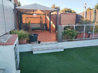 Casa en Font dels Capellans - Sagrada Familia. Casa adosada en manresa, zona muy tranquila y con naturaleza