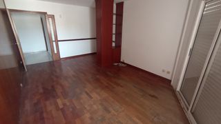 Etagenwohnung  Camí reial. Piso de 3 habitaciones con balcón en el vendrell