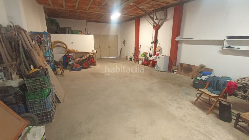 Foto 17152d65-f136-432e-90b0-531e8565c58f. Casa amb xemeneia calefacció aparcament a Riba-roja d´Ebre