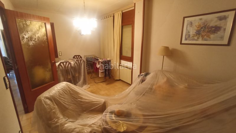 Foto 769ae846-c827-45ca-aec1-7d7a9844c1e5. Casa amb xemeneia calefacció aparcament a Riba-roja d´Ebre