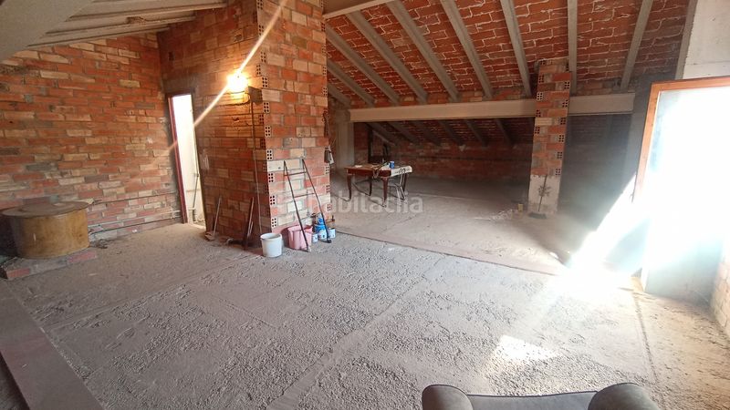 Foto f2ec4b9a-04bd-47cd-87c8-09085331af9f. Casa amb xemeneia calefacció aparcament a Riba-roja d´Ebre