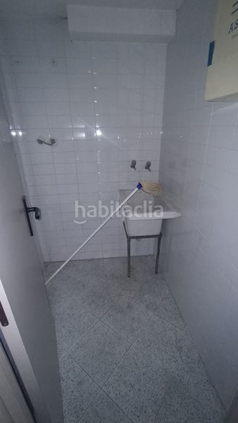 Foto 6c885c73-d7ad-488f-908e-eeb30c7d2334. Local comercial amb calefacció a Cappont Lleida