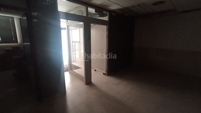Foto 8faf9e4e-a73e-4084-adb4-6ca767fef0e6. Local comercial amb calefacció a Cappont Lleida