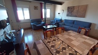 Piso  Carrer de l'eduard velasco. Ático de 2 habitaciones en cappont