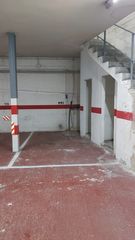 Aparcament cotxe a Carrer Canonge González 1