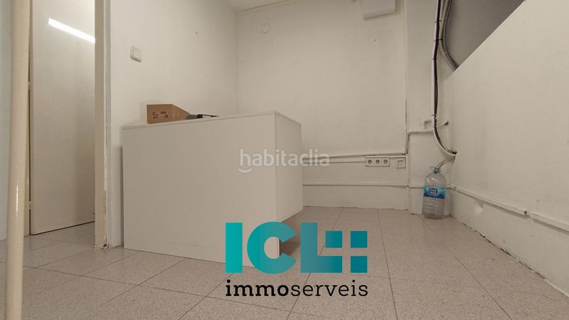 Foto 16daeaa2-16d2-4ae0-9487-2f1c55816743. Local comercial amb calefacció a Príncep de Viana-Clot-Xalets Humbert Torres Lleida