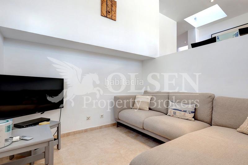 Foto 96cec75b-8724-43d4-81dc-c6f813ff961b. Chalet mit parking pool in Valle Romano Golf Estepona