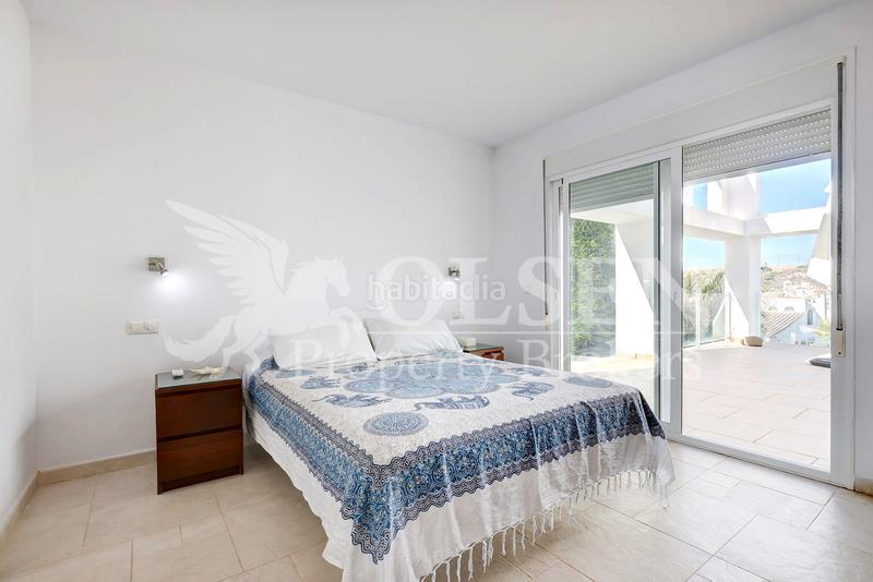 Foto afb4b4ba-32b6-459b-a1c1-cb6fadc212e2. Chalet mit parking pool in Valle Romano Golf Estepona