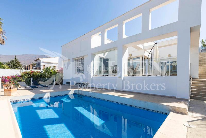 Foto c4be1947-1290-48a7-b3d8-4f3df2963e4e. Chalet mit parking pool in Valle Romano Golf Estepona