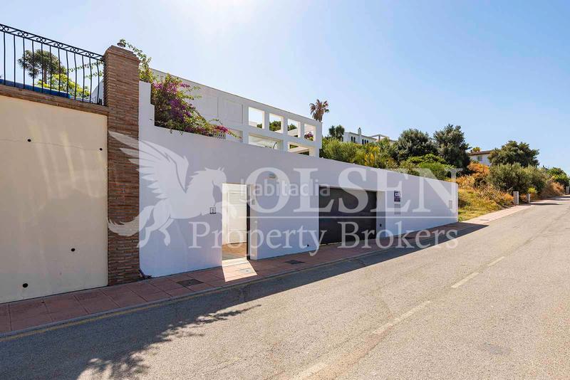 Foto dbe54052-b6d7-4931-8c3d-894cb7ba504b. Chalet mit parking pool in Valle Romano Golf Estepona