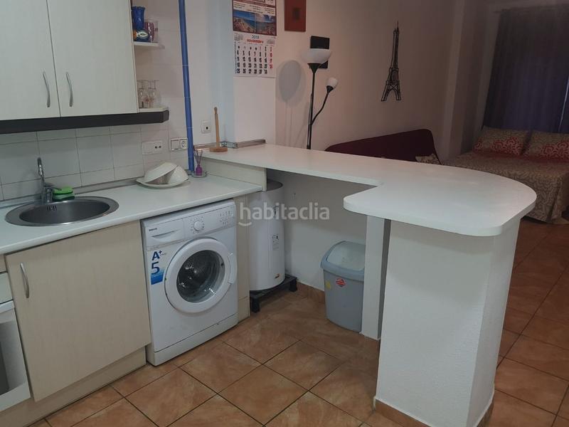 Foto ebe6ef9f-cff9-4948-ab20-9f1d9751d271. Miete studiowohnung in avenida dEl Peñoncillo 11 in Torrox