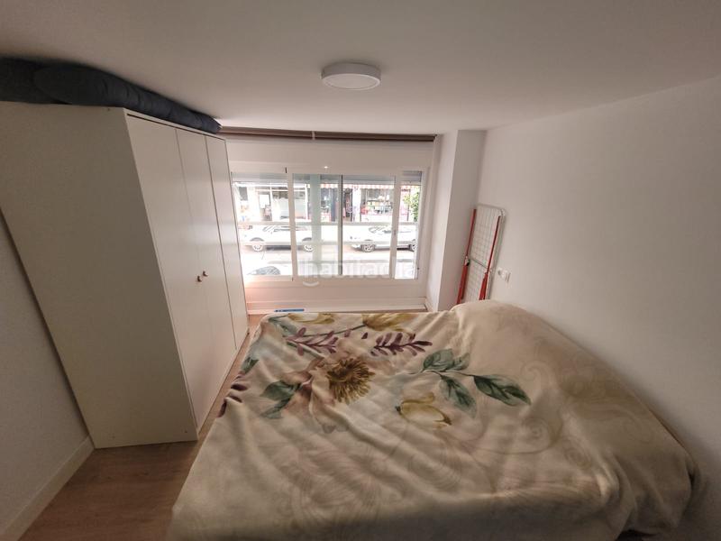 Foto dce793f3-758c-4b2a-9cea-db299affbb55. Piso local comercial adaptado a apartamento en Centro Torre del Mar