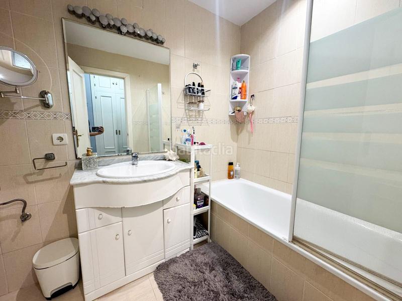 Foto 27c4583c-d9d6-4958-abab-305d5f882b3d. Maison jumelée avec cheminée parking piscine dans Añoreta Golf - Paraíso del Sol Rincón de la Victoria