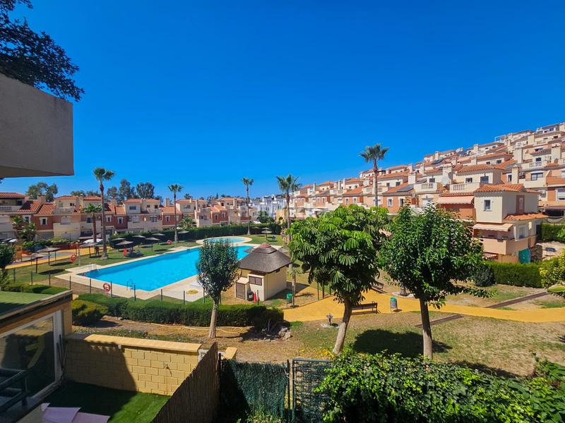 Foto bcd1452b-6394-4e23-899e-7eac7d1e96aa. Maison jumelée avec cheminée parking piscine dans Añoreta Golf - Paraíso del Sol Rincón de la Victoria