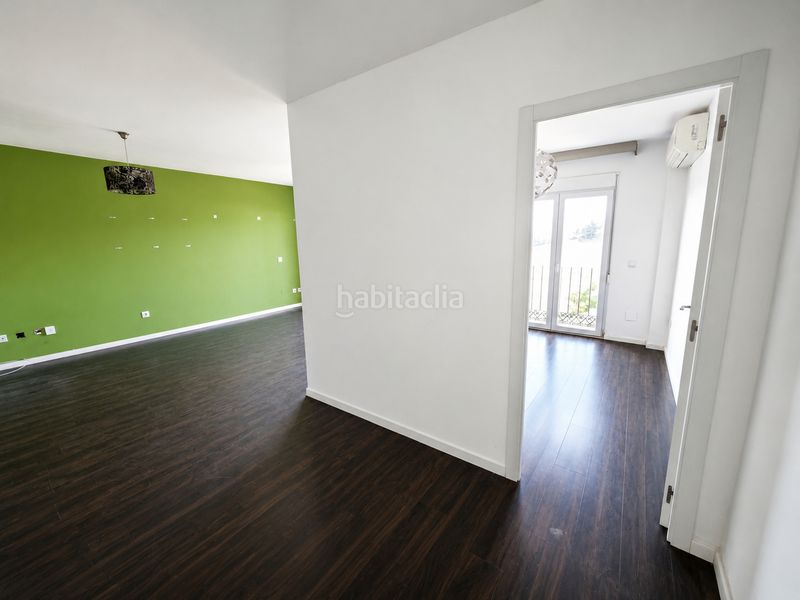 Foto c84a9e41-78a8-479f-b93b-fa18ee347e06. Dúplex a calle campo de borja 34 a Viña Málaga Torre del Mar