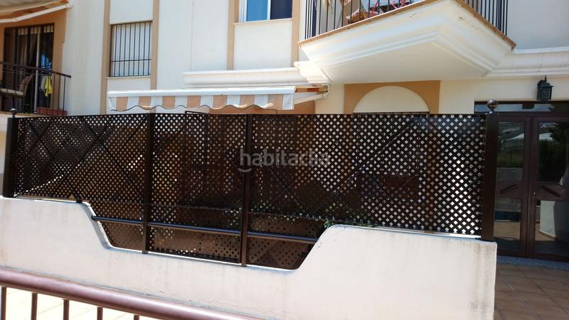 Foto 6c603539-362c-431e-9419-fa7bd094fc77. Miete etagenwohnung in avenida dEl Peñoncillo 11 in Torrox