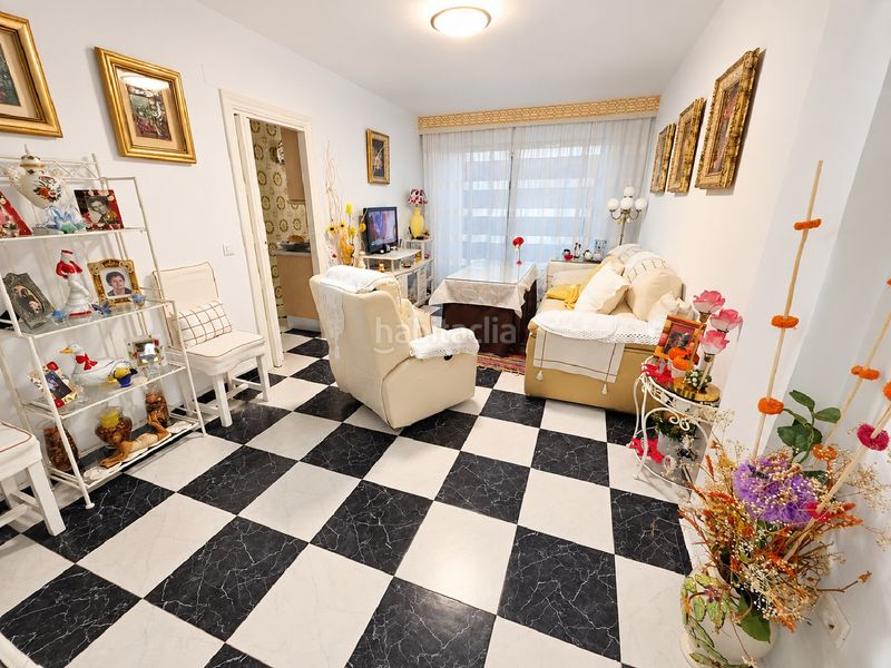 Foto a11073bc-4bb9-4e18-a1e2-74a75e60c1d6. Flat in Centro Torre del Mar