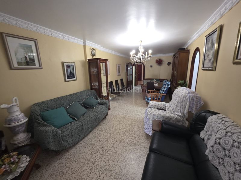 Foto 64b6a22c-6597-4768-ab16-0b9a247ebc28. Pis a Centro Torre del Mar