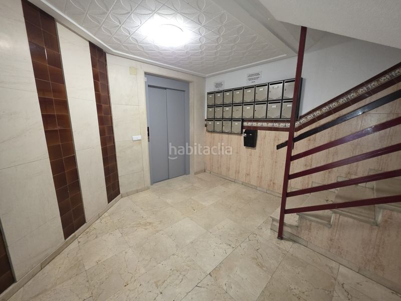 Foto 7e3c8f71-2454-4255-92e8-913d3a231bb7. Pis a Centro Torre del Mar