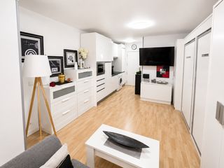 Estudi  Avenida de andalucía. Estudio reformado en torre del mar - ¡tu oportunidad perfecta!