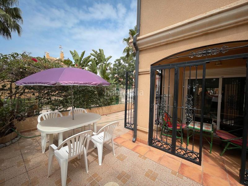 Foto 23f9aff3-bd76-42fd-866f-d693045c2f83. Doppelhaus in calle ramón de la sagra 2 in El Tomillar Torre del Mar