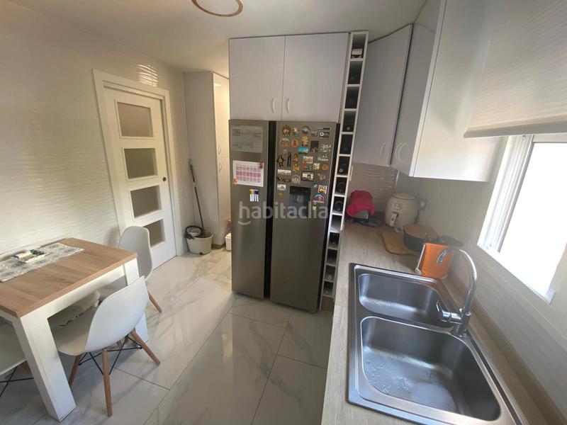 Foto 42df760e-21c7-4031-9f24-7017b76d39b7. Piso en calle doctor fleming 44 piso en venta en pleno Centro en Torre del Mar