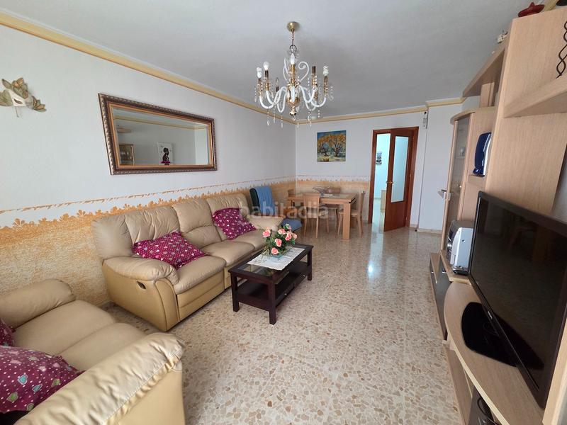 Foto 8523b016-aa8a-4403-9b54-cc31f4b22b5a. Appartement dans calle pintor cipriano maldonado 3b dans Torre del Mar