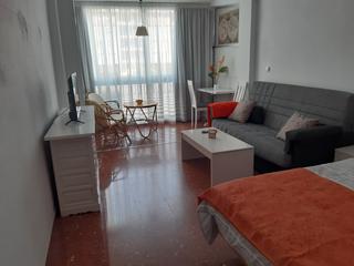 Estudi a Avenida antonio toré toré 7. Estudio en venta ceca del mar