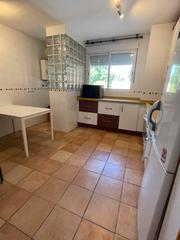 Pis  Calle poeta agustín ruano 8. Piso en excelente estado  ideal para familia e hijos