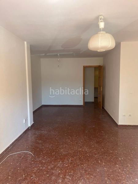 Foto 8743aa1d-c0bd-4c80-9ba3-70782d48c058. Appartement dans calle poeta agustín ruano 1 dans Martiricos - La Roca - La Rosaleda Málaga
